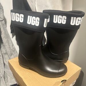 NWT Ugg Women’s Waterproof Sienna Black Rubber Rain Boots Size 7